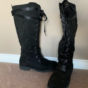 Black below-knee lace up boots